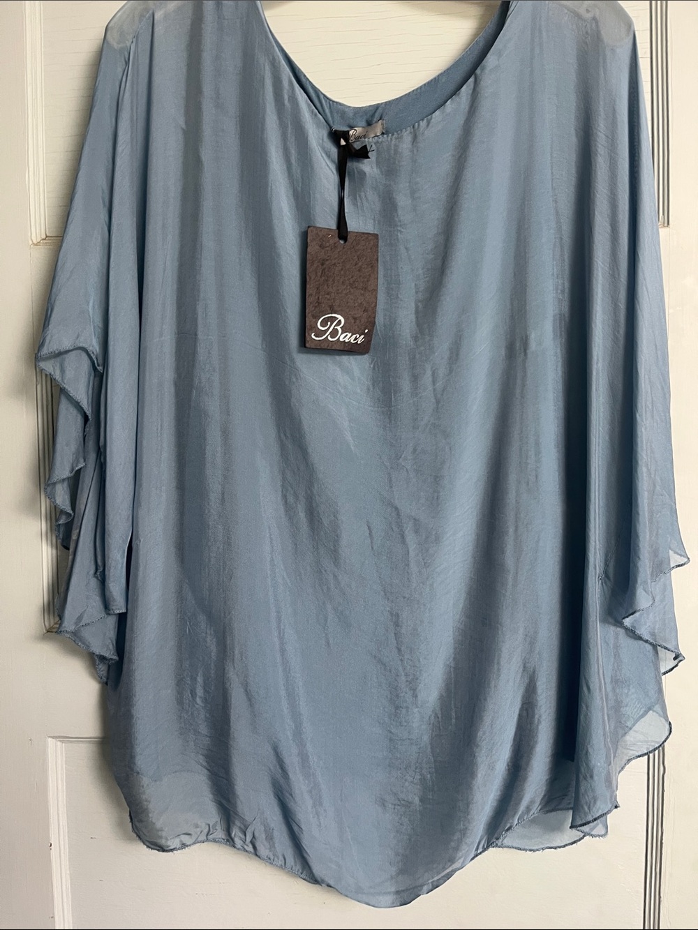 Baci Women's Sky Blue Draped Flutter-Sleeve Blouse